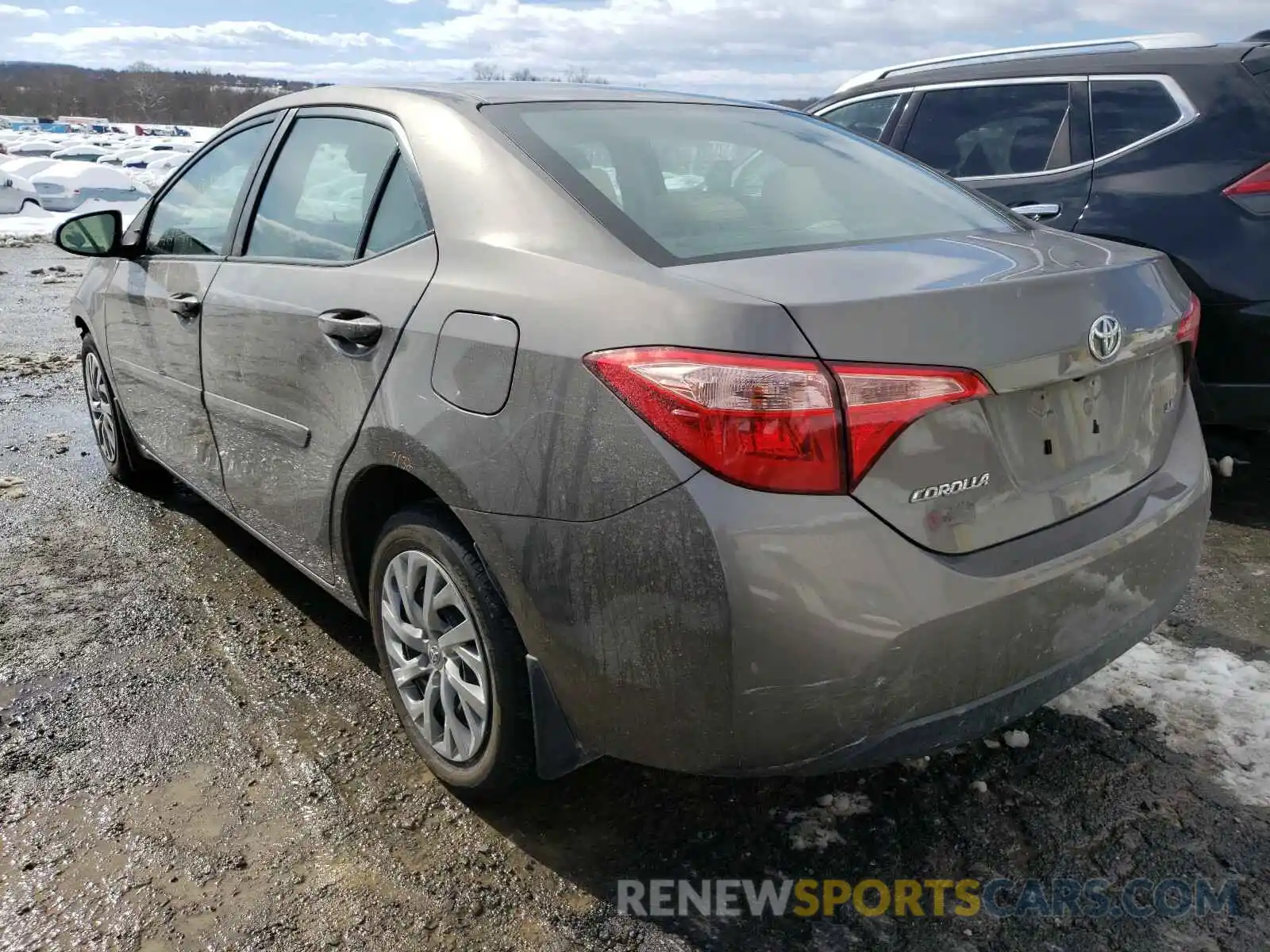 3 Photograph of a damaged car 2T1BURHE7KC187005 TOYOTA COROLLA 2019