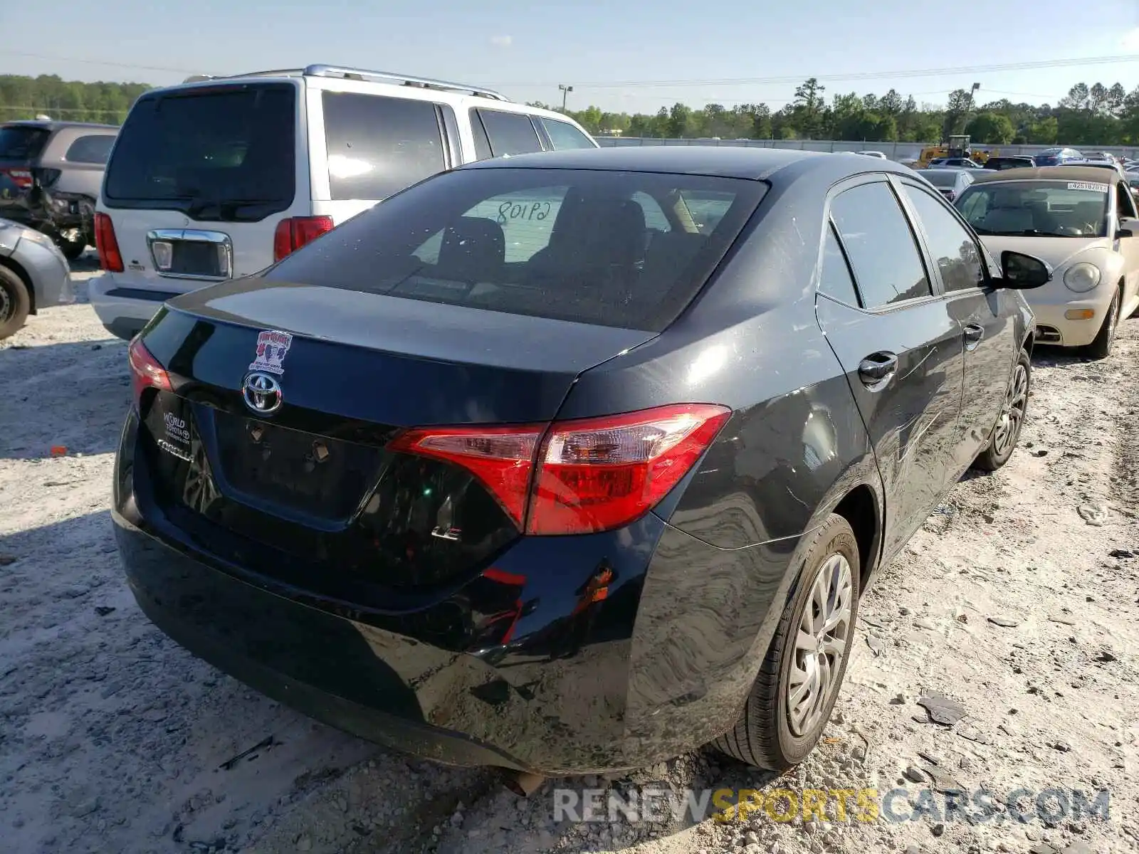 4 Photograph of a damaged car 2T1BURHE7KC187960 TOYOTA COROLLA 2019