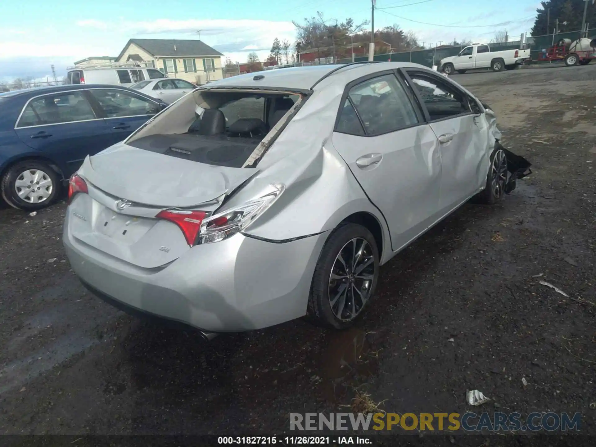 4 Photograph of a damaged car 2T1BURHE7KC191006 TOYOTA COROLLA 2019