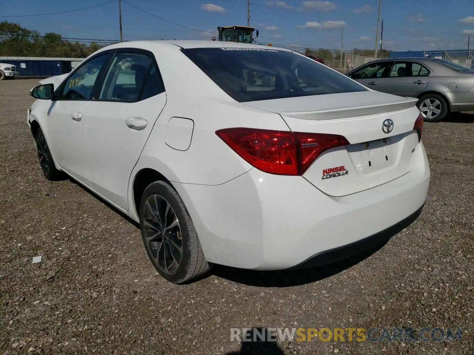 3 Photograph of a damaged car 2T1BURHE7KC191314 TOYOTA COROLLA 2019