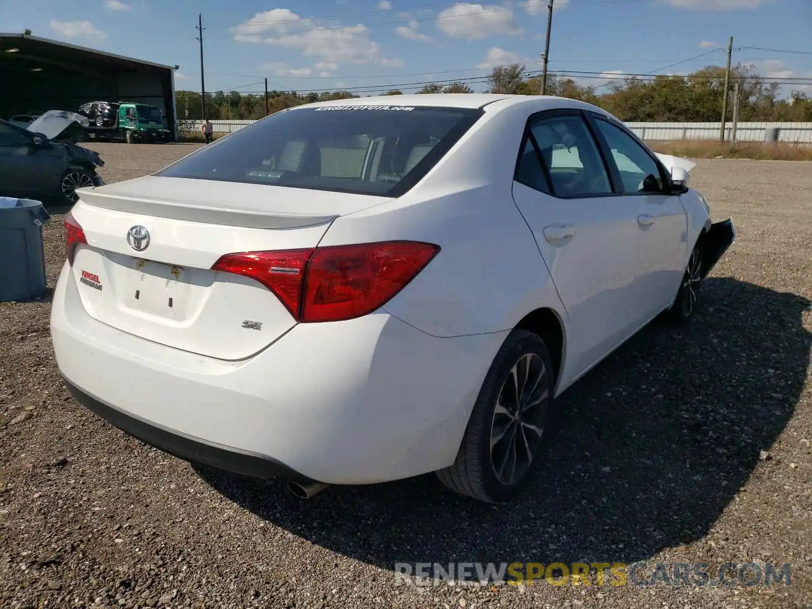 4 Photograph of a damaged car 2T1BURHE7KC191314 TOYOTA COROLLA 2019