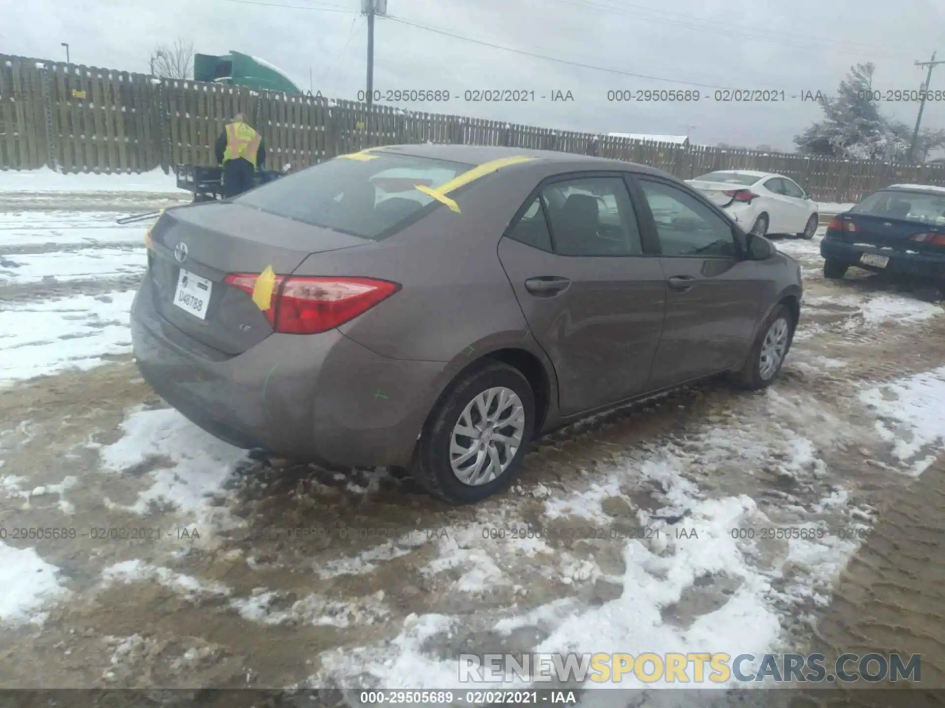 4 Photograph of a damaged car 2T1BURHE7KC192088 TOYOTA COROLLA 2019