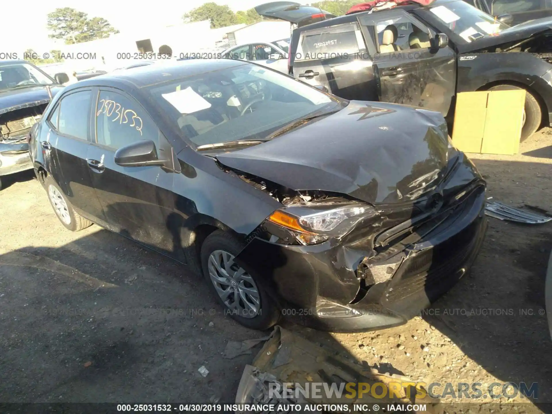 1 Photograph of a damaged car 2T1BURHE7KC192429 TOYOTA COROLLA 2019