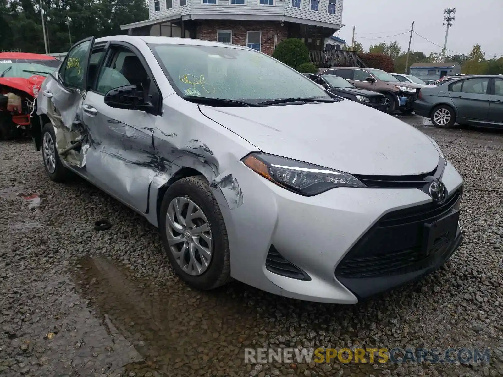 1 Photograph of a damaged car 2T1BURHE7KC194505 TOYOTA COROLLA 2019