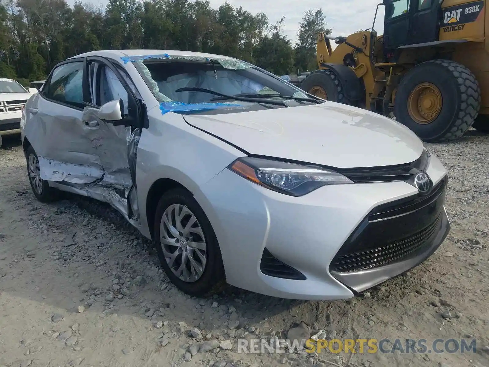 1 Photograph of a damaged car 2T1BURHE7KC194648 TOYOTA COROLLA 2019