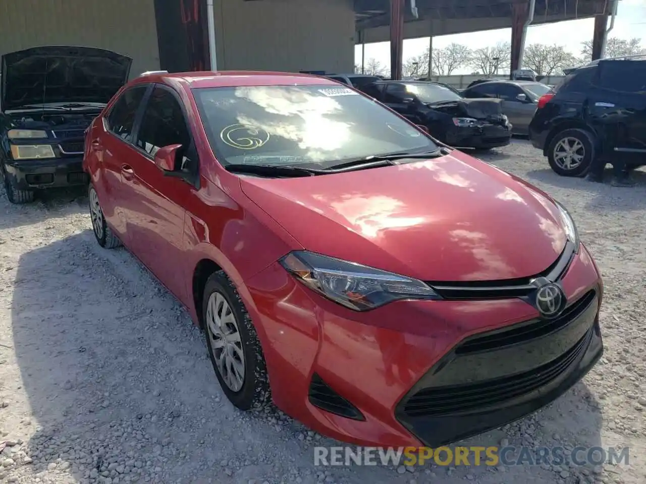 1 Photograph of a damaged car 2T1BURHE7KC194665 TOYOTA COROLLA 2019