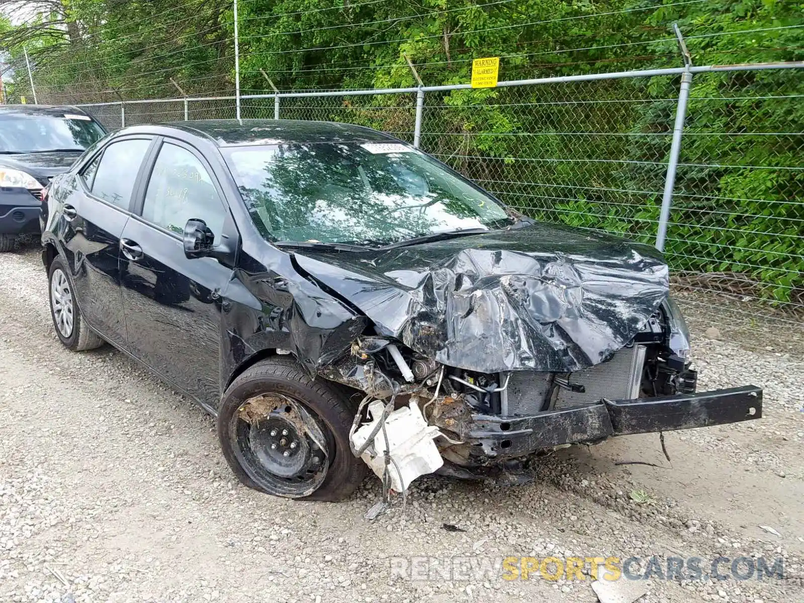 1 Photograph of a damaged car 2T1BURHE7KC194701 TOYOTA COROLLA 2019