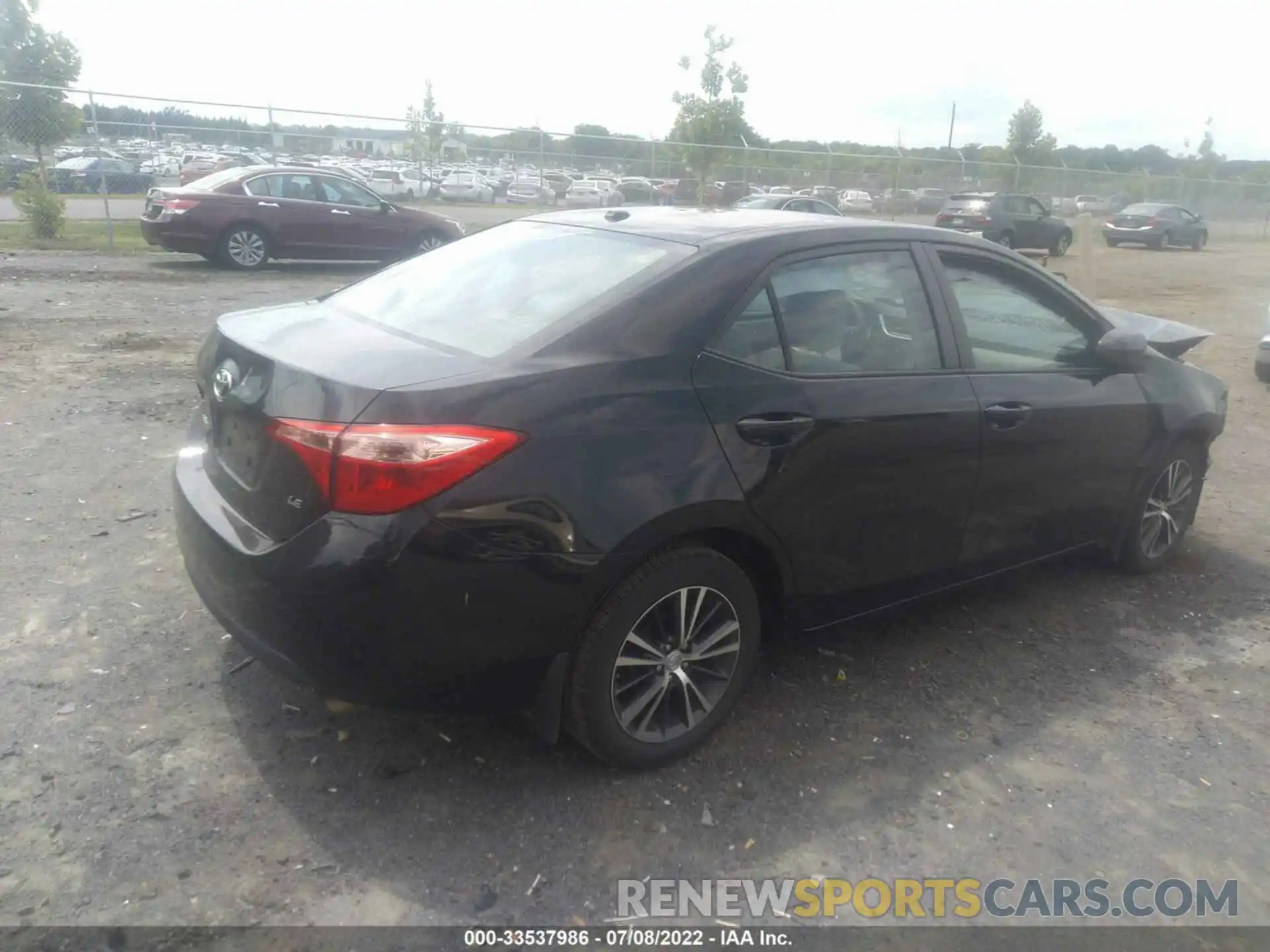 4 Photograph of a damaged car 2T1BURHE7KC196500 TOYOTA COROLLA 2019