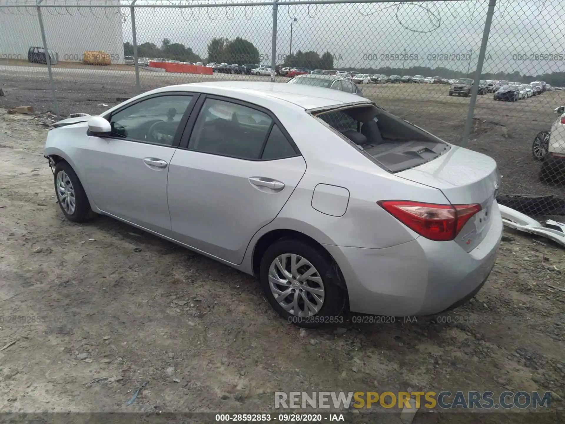 3 Photograph of a damaged car 2T1BURHE7KC196965 TOYOTA COROLLA 2019