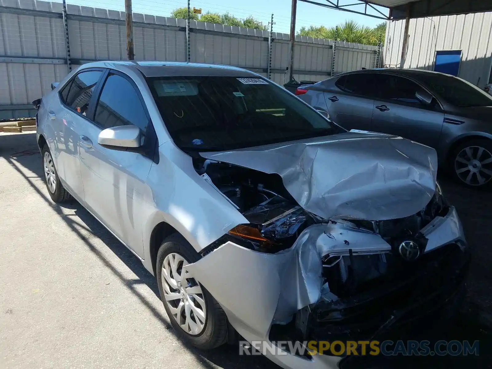 1 Photograph of a damaged car 2T1BURHE7KC197713 TOYOTA COROLLA 2019