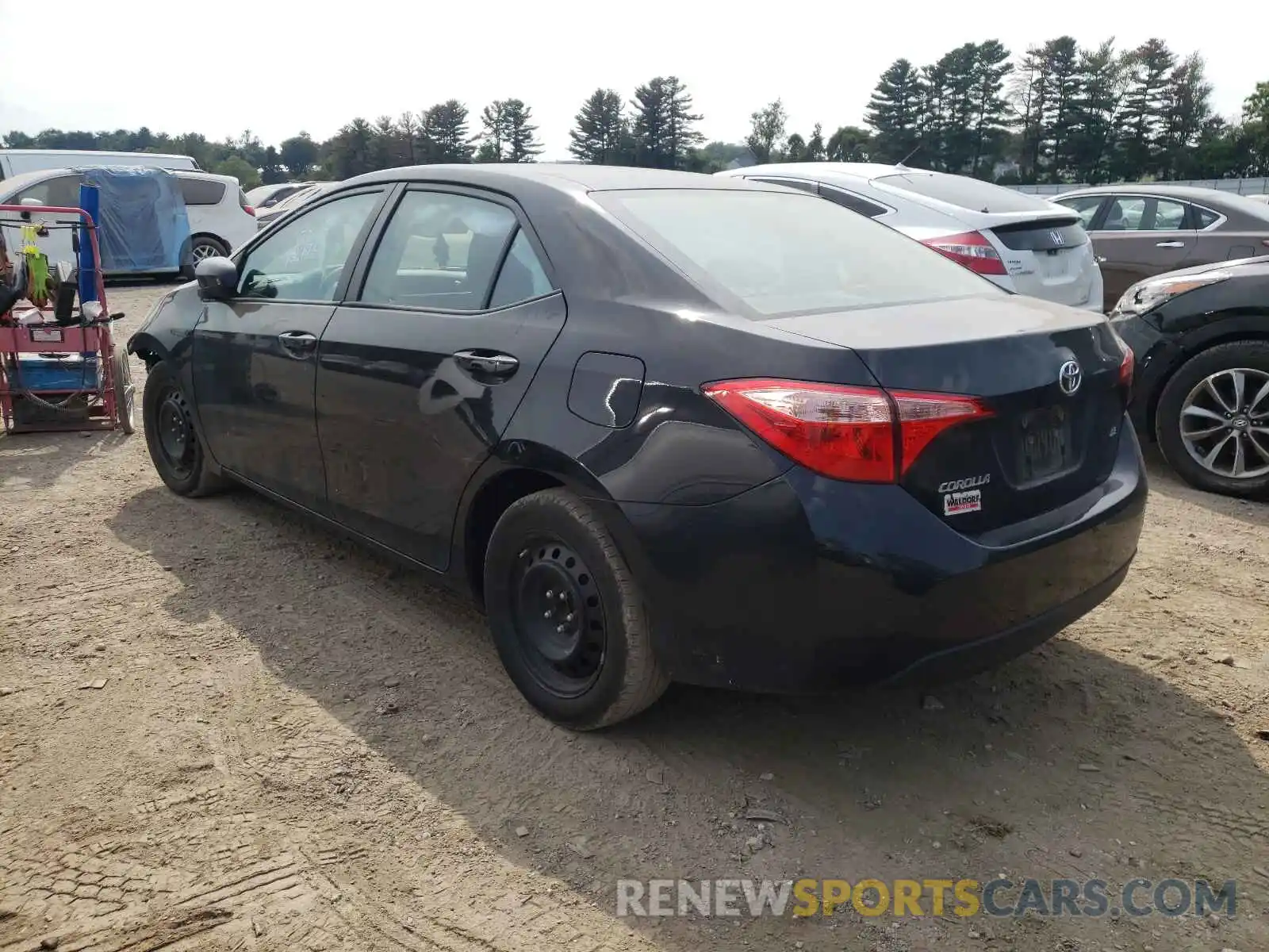 3 Photograph of a damaged car 2T1BURHE7KC198117 TOYOTA COROLLA 2019