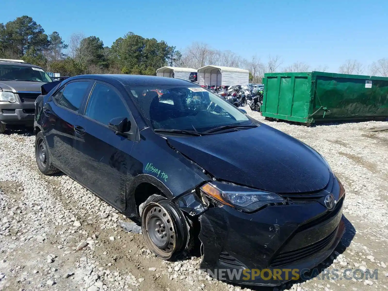 1 Photograph of a damaged car 2T1BURHE7KC198294 TOYOTA COROLLA 2019