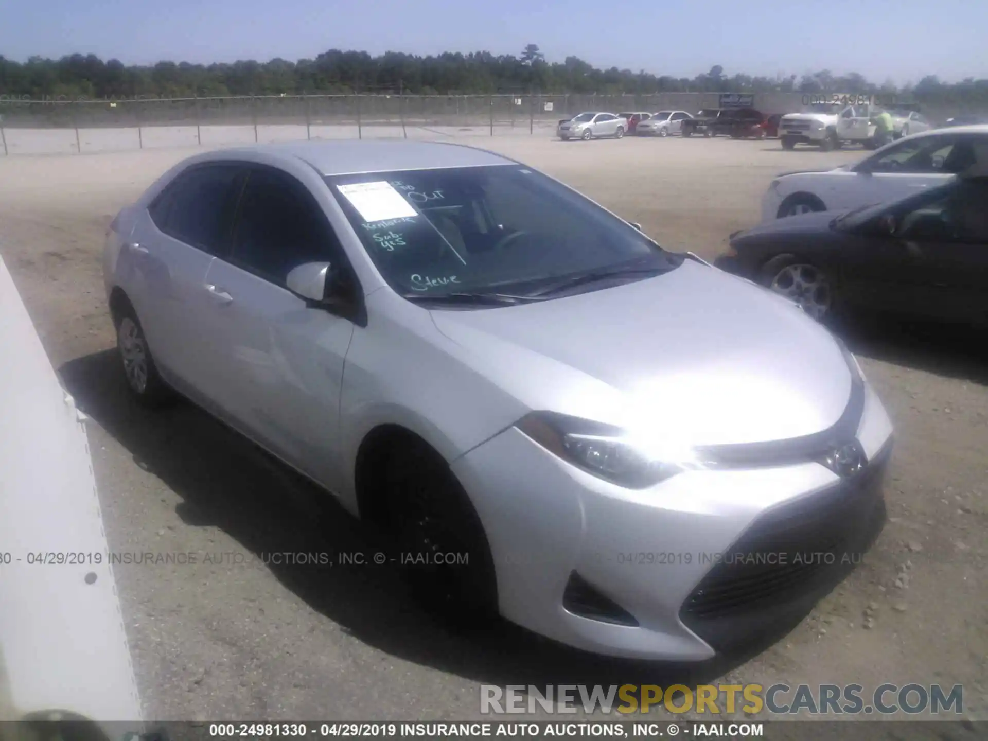 1 Photograph of a damaged car 2T1BURHE7KC201114 TOYOTA COROLLA 2019