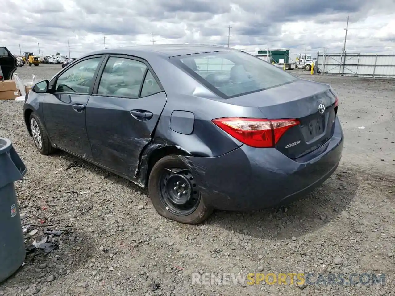 3 Photograph of a damaged car 2T1BURHE7KC201436 TOYOTA COROLLA 2019