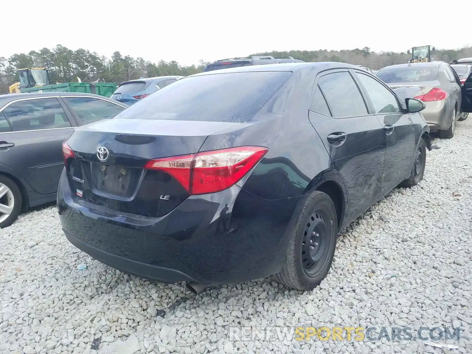 4 Photograph of a damaged car 2T1BURHE7KC202747 TOYOTA COROLLA 2019