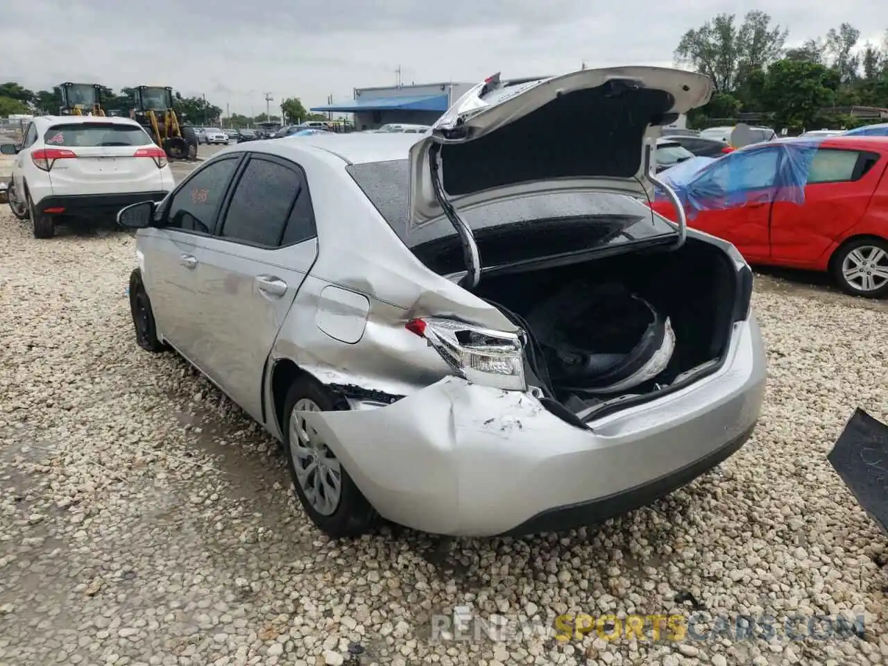 3 Photograph of a damaged car 2T1BURHE7KC202814 TOYOTA COROLLA 2019