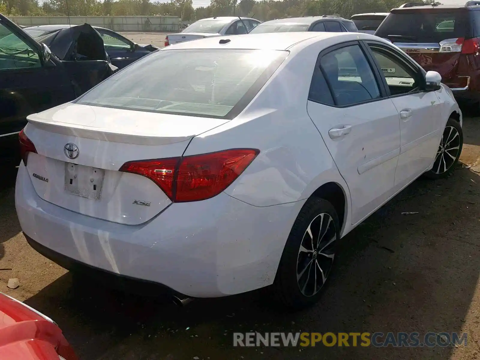 4 Photograph of a damaged car 2T1BURHE7KC203350 TOYOTA COROLLA 2019