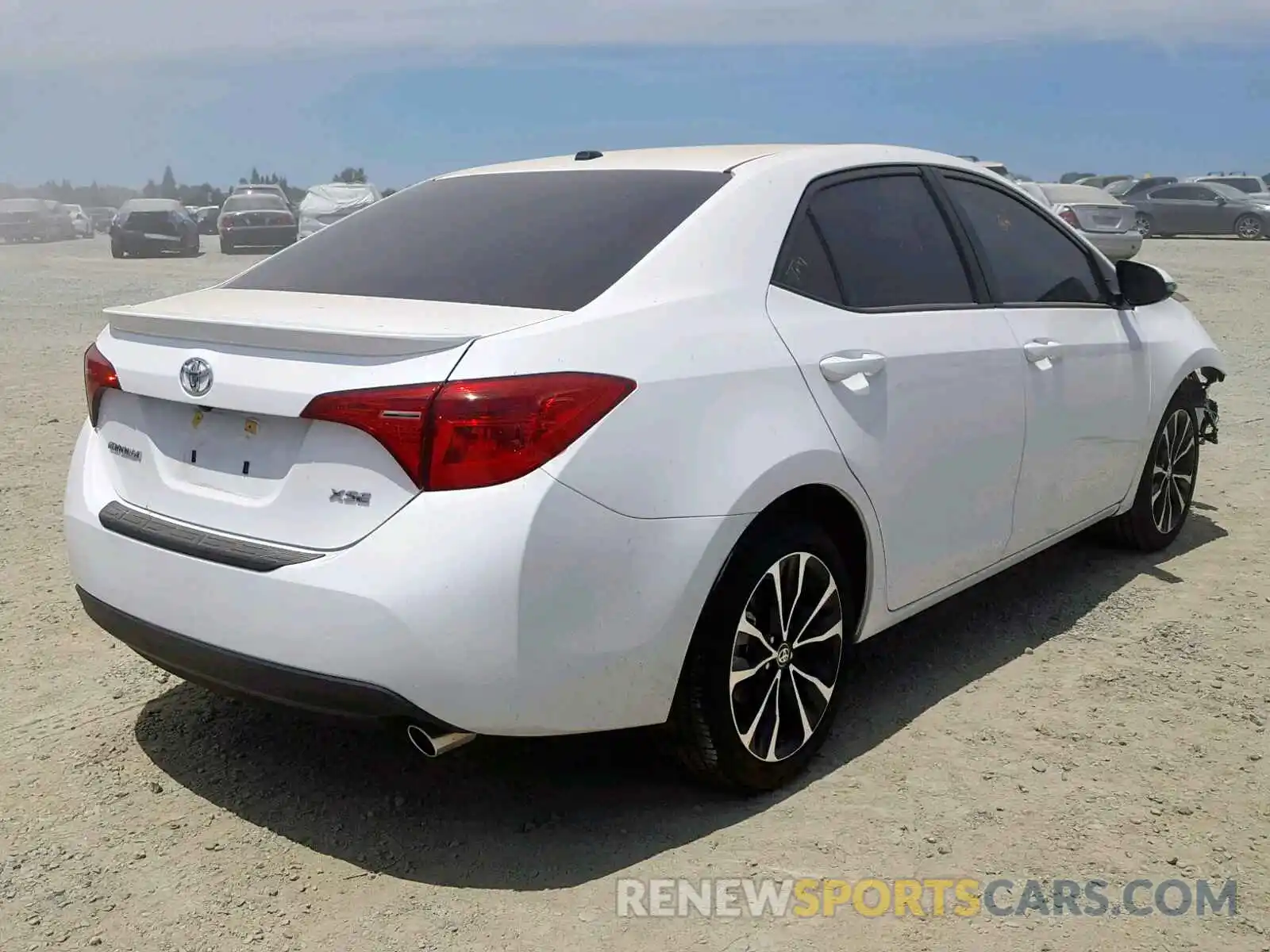 4 Фотография поврежденного автомобиля 2T1BURHE7KC204823 TOYOTA COROLLA 2019