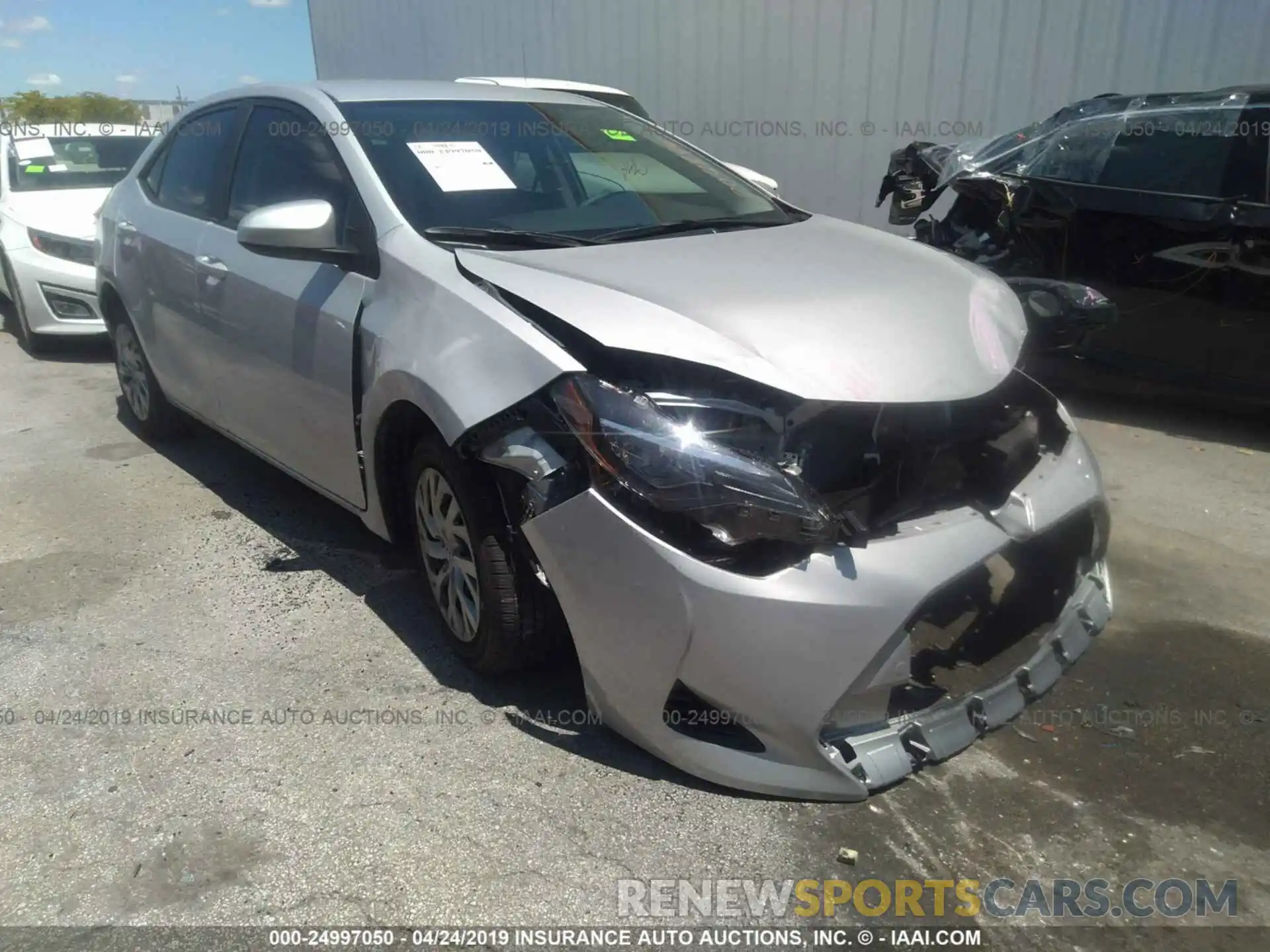 1 Photograph of a damaged car 2T1BURHE7KC204899 TOYOTA COROLLA 2019