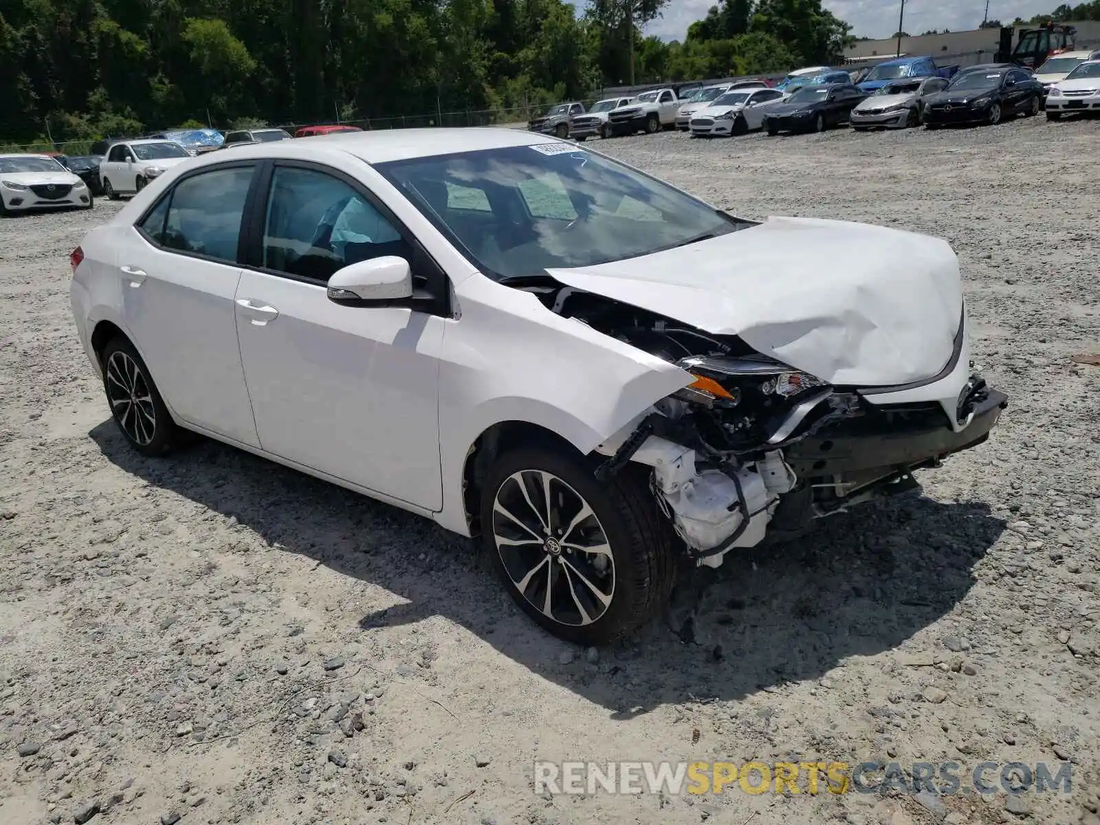 1 Photograph of a damaged car 2T1BURHE7KC205924 TOYOTA COROLLA 2019