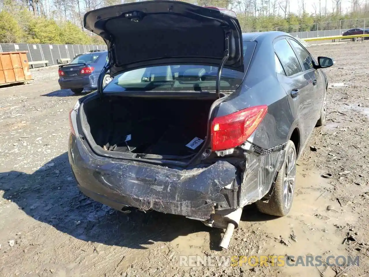 9 Photograph of a damaged car 2T1BURHE7KC206765 TOYOTA COROLLA 2019