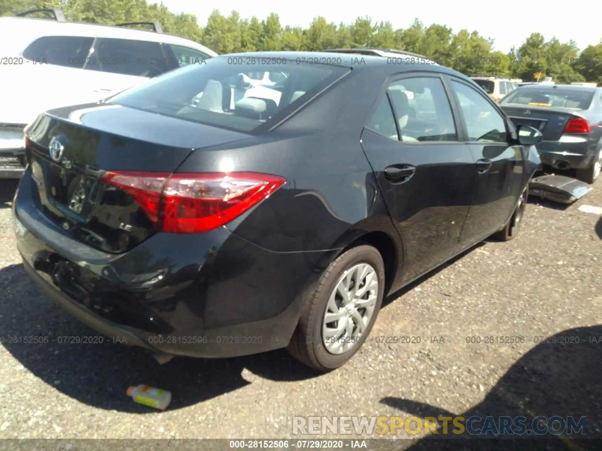 4 Photograph of a damaged car 2T1BURHE7KC206877 TOYOTA COROLLA 2019