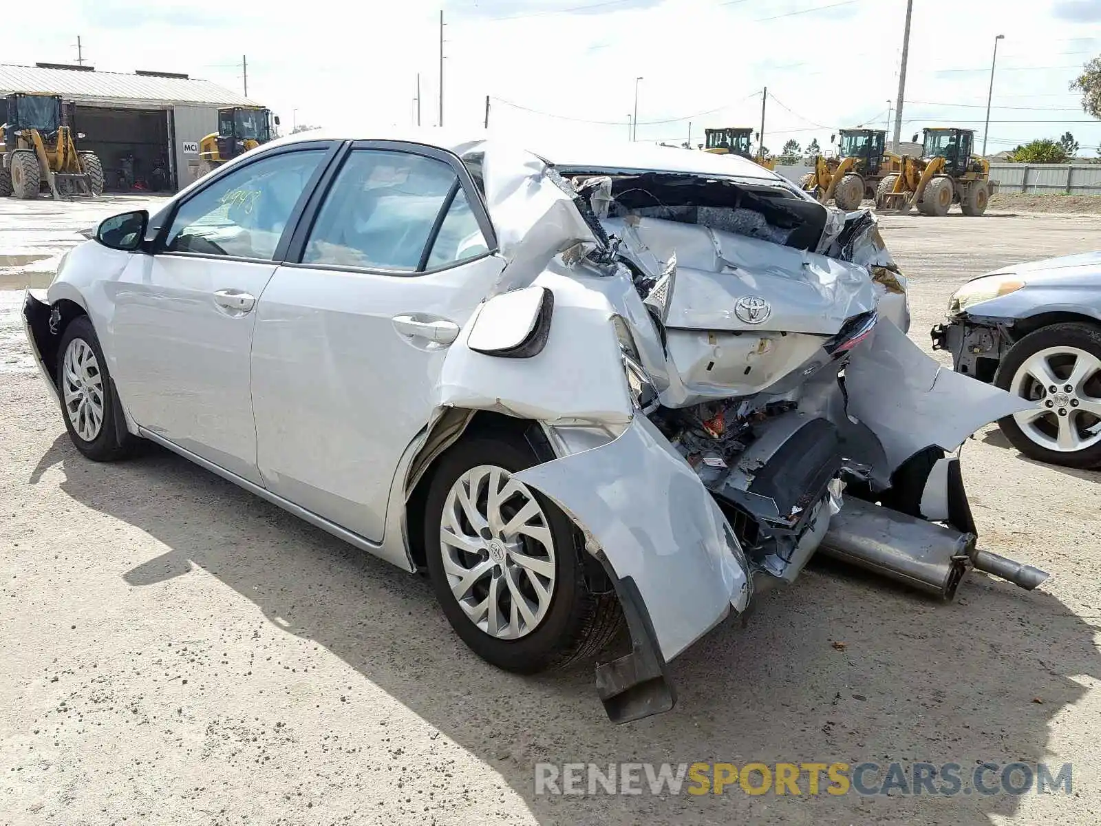 3 Photograph of a damaged car 2T1BURHE7KC208595 TOYOTA COROLLA 2019