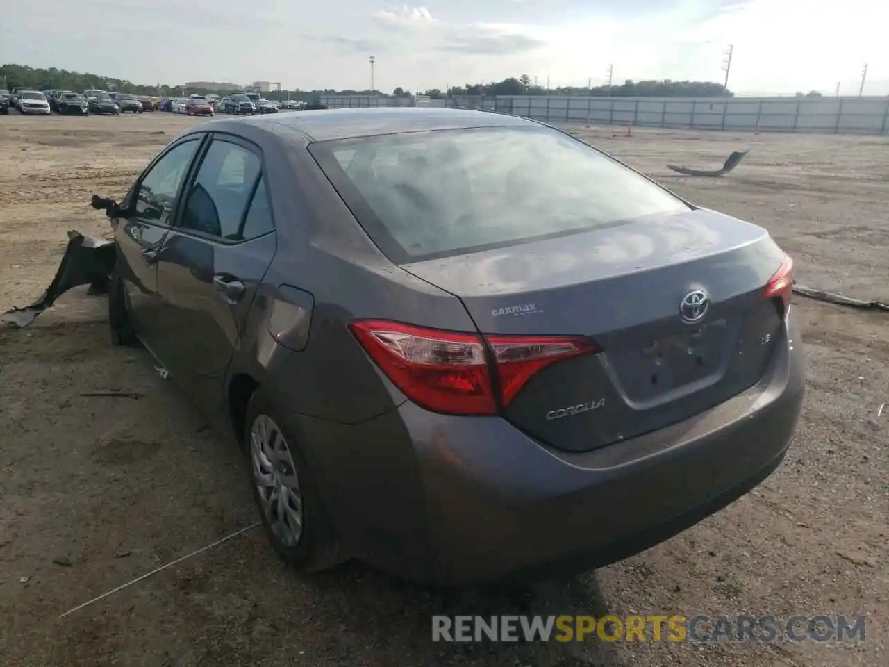 3 Photograph of a damaged car 2T1BURHE7KC209472 TOYOTA COROLLA 2019