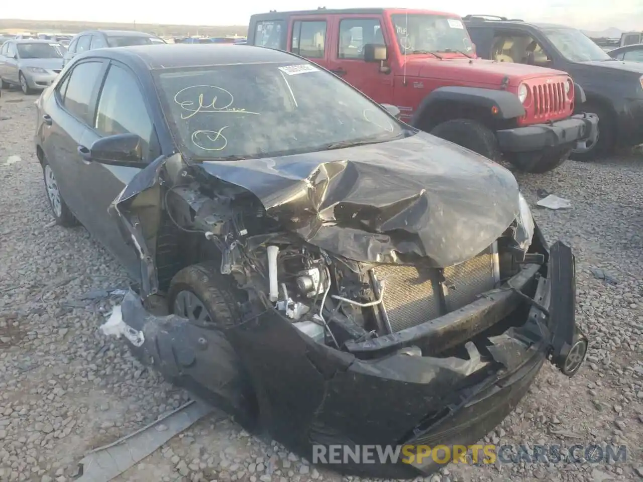 1 Photograph of a damaged car 2T1BURHE7KC209570 TOYOTA COROLLA 2019