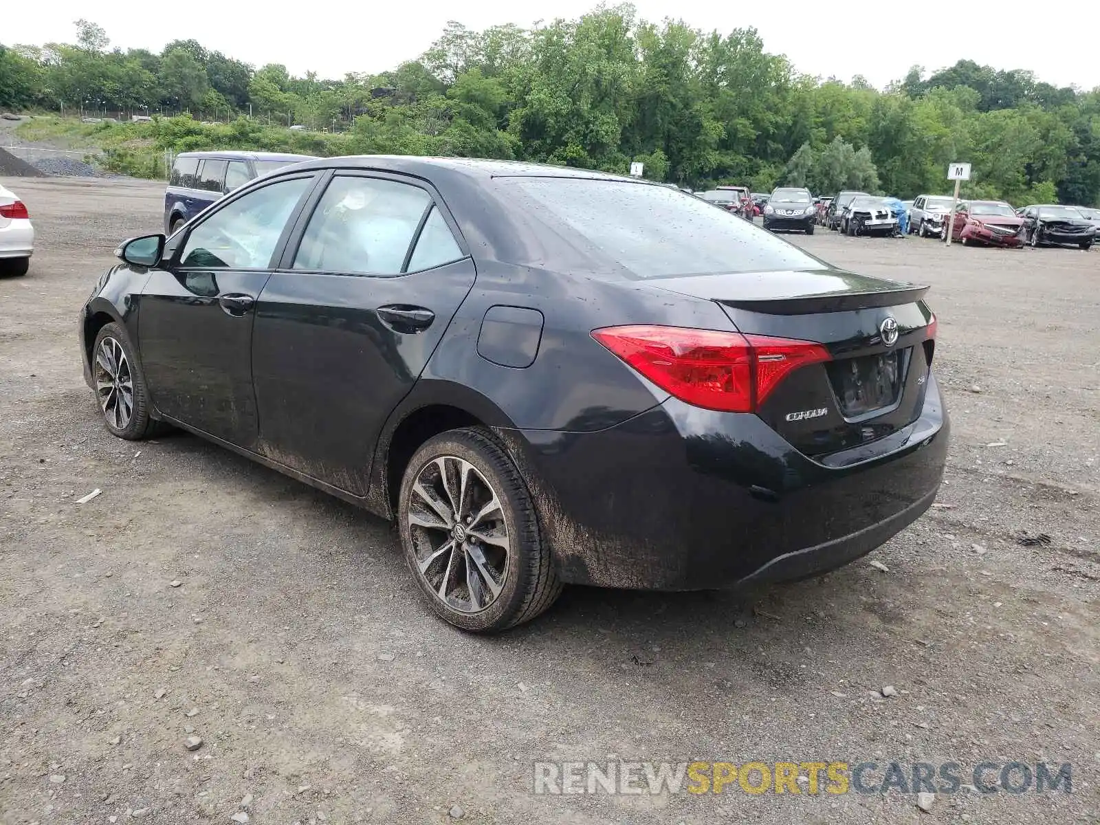 3 Photograph of a damaged car 2T1BURHE7KC209696 TOYOTA COROLLA 2019