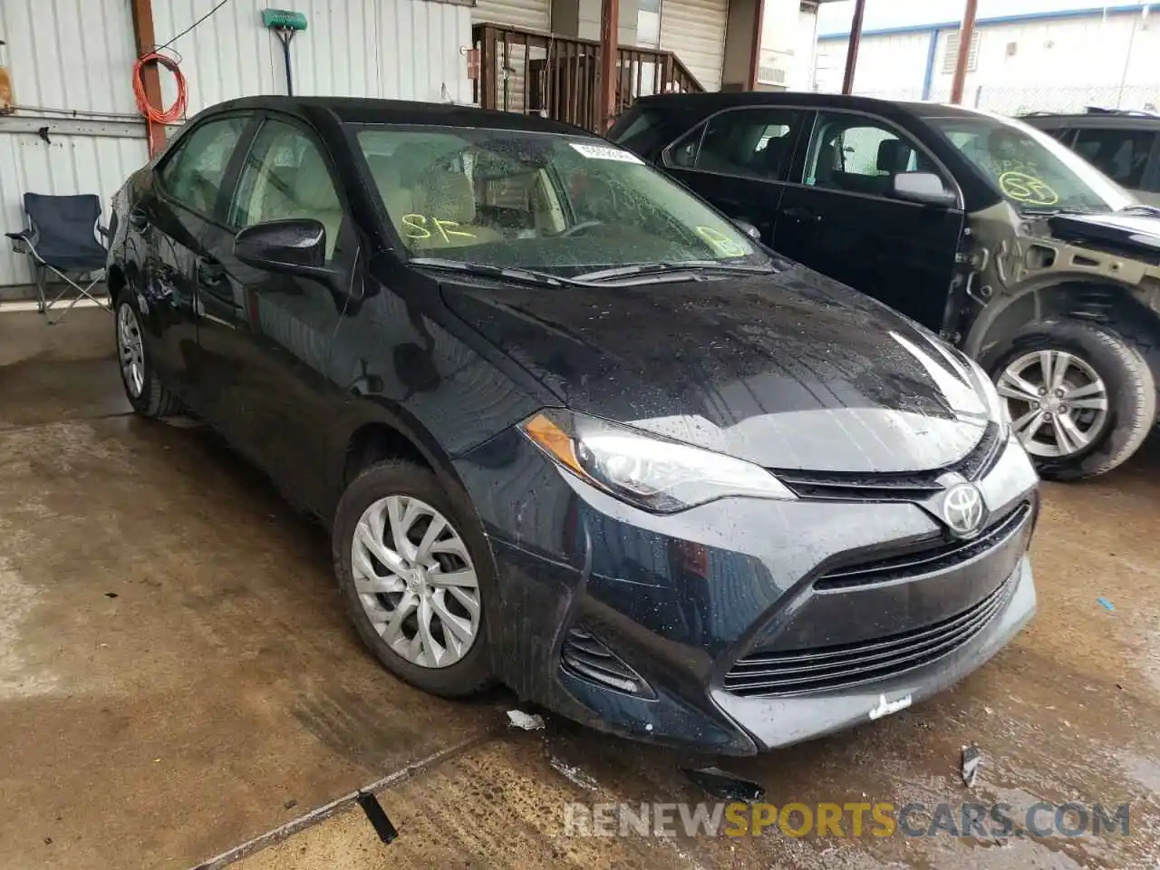 1 Photograph of a damaged car 2T1BURHE7KC210427 TOYOTA COROLLA 2019