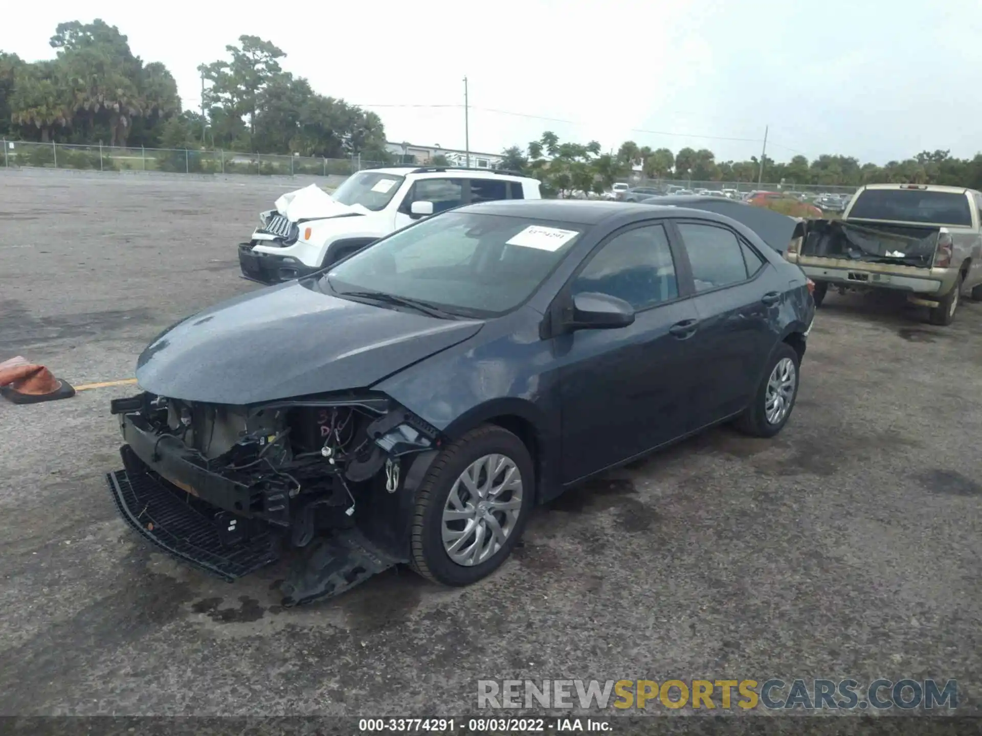 2 Photograph of a damaged car 2T1BURHE7KC210802 TOYOTA COROLLA 2019