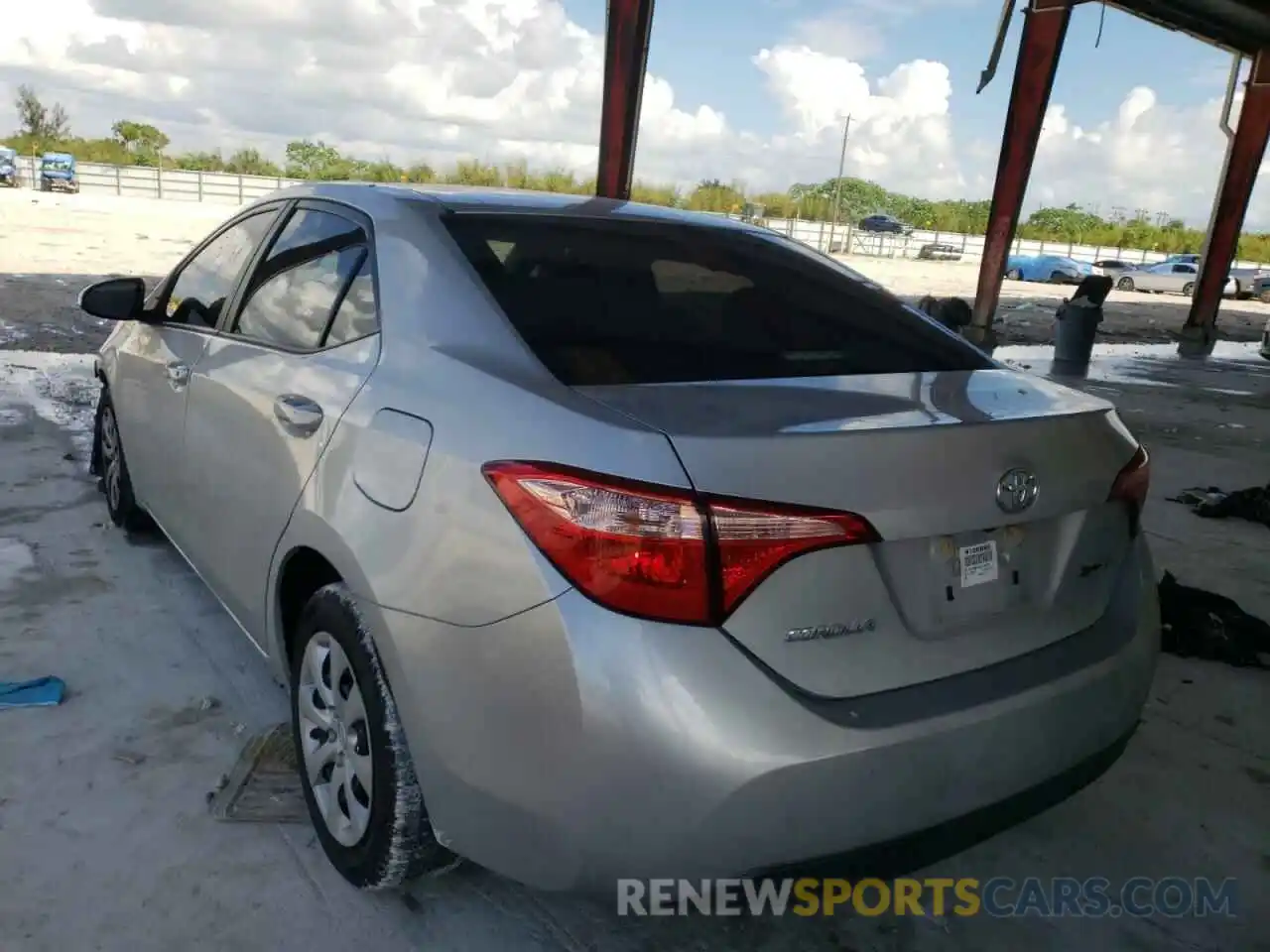 3 Photograph of a damaged car 2T1BURHE7KC211500 TOYOTA COROLLA 2019