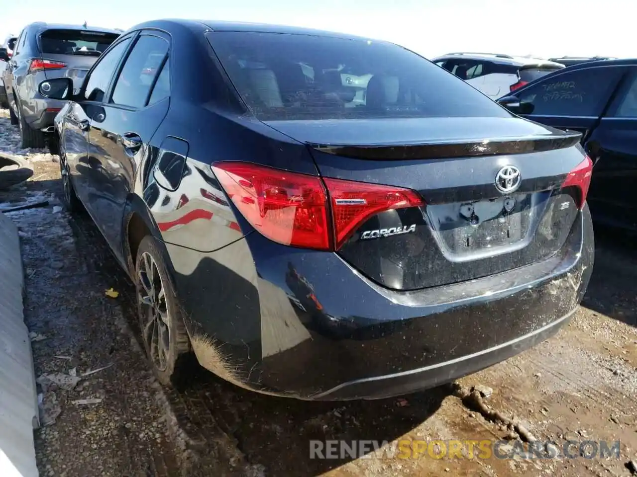 3 Photograph of a damaged car 2T1BURHE7KC212081 TOYOTA COROLLA 2019