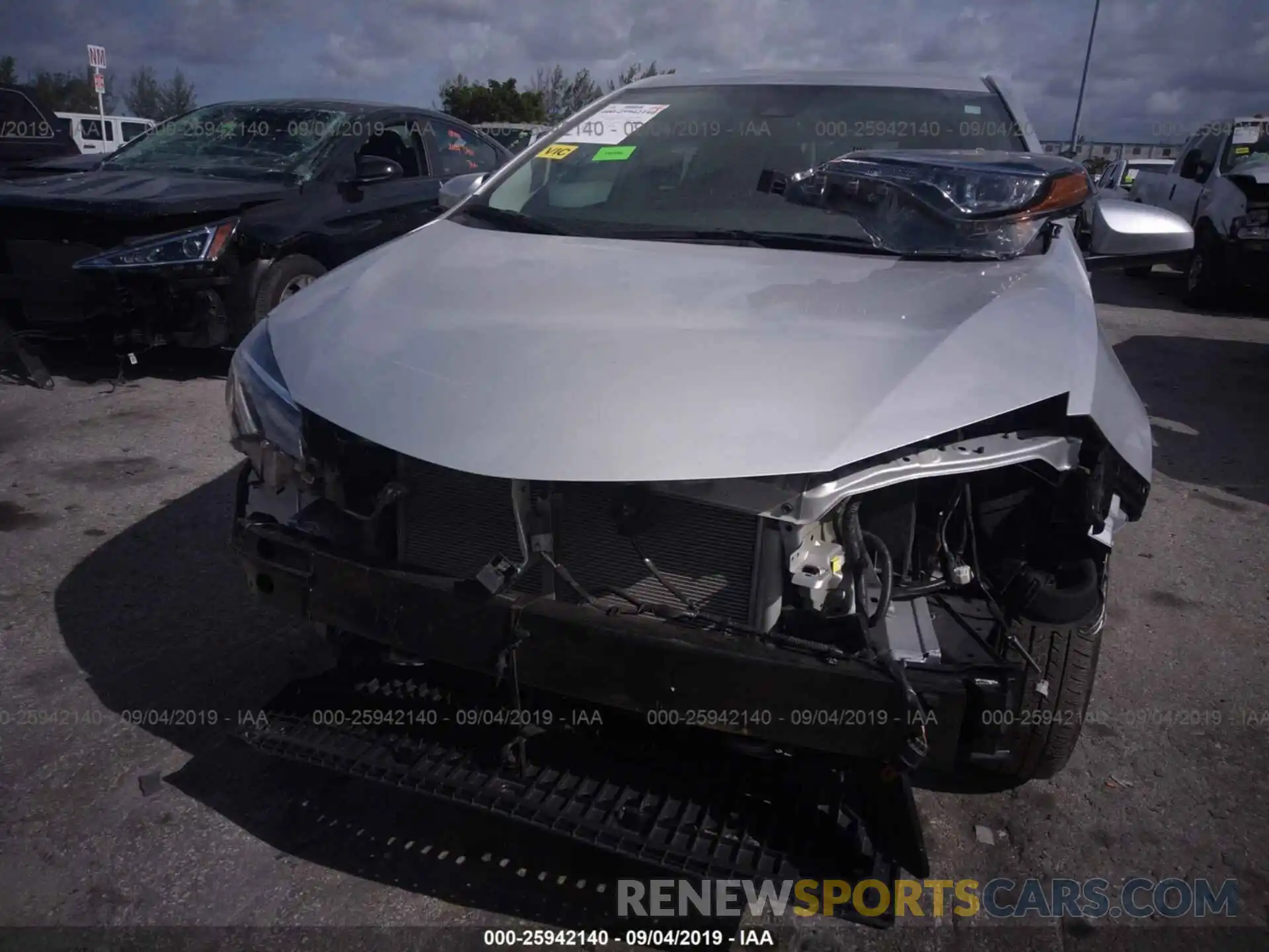 6 Photograph of a damaged car 2T1BURHE7KC212923 TOYOTA COROLLA 2019