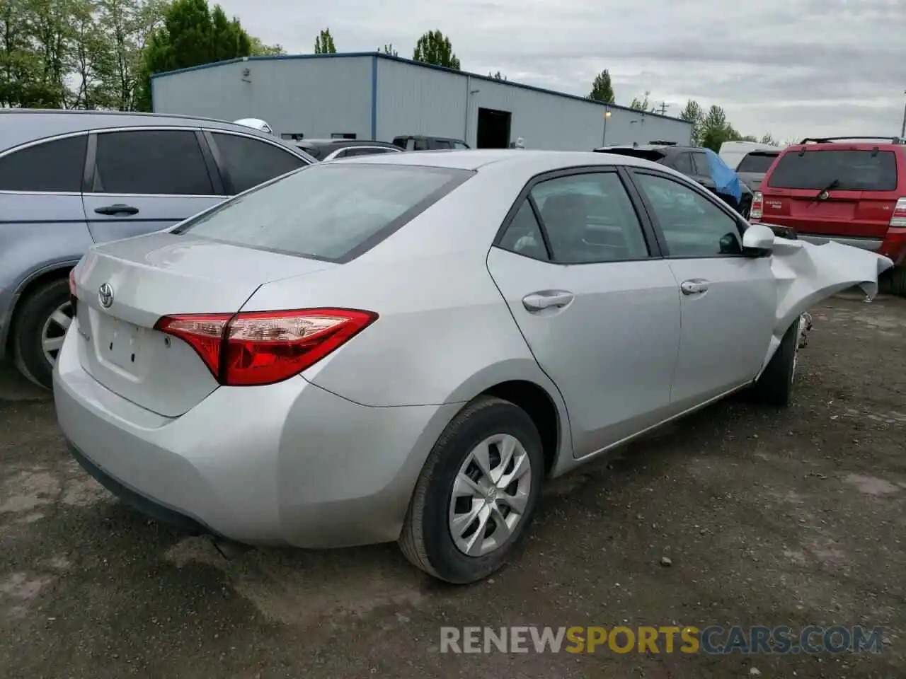 4 Photograph of a damaged car 2T1BURHE7KC212954 TOYOTA COROLLA 2019