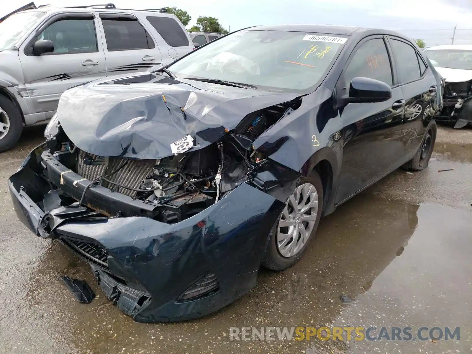 2 Photograph of a damaged car 2T1BURHE7KC214171 TOYOTA COROLLA 2019