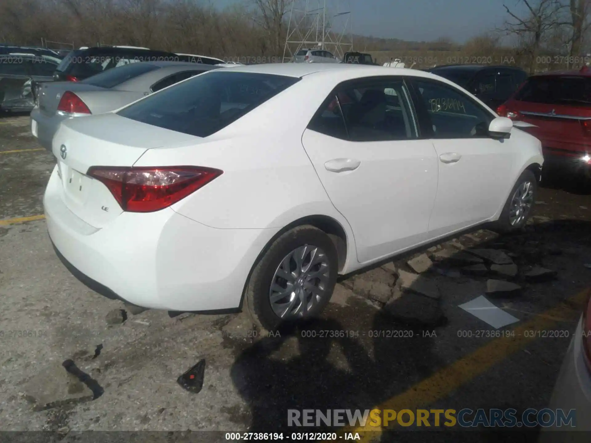 4 Photograph of a damaged car 2T1BURHE7KC214610 TOYOTA COROLLA 2019