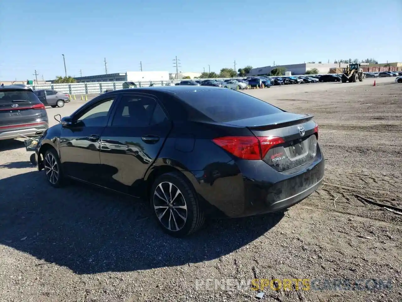 3 Photograph of a damaged car 2T1BURHE7KC215174 TOYOTA COROLLA 2019