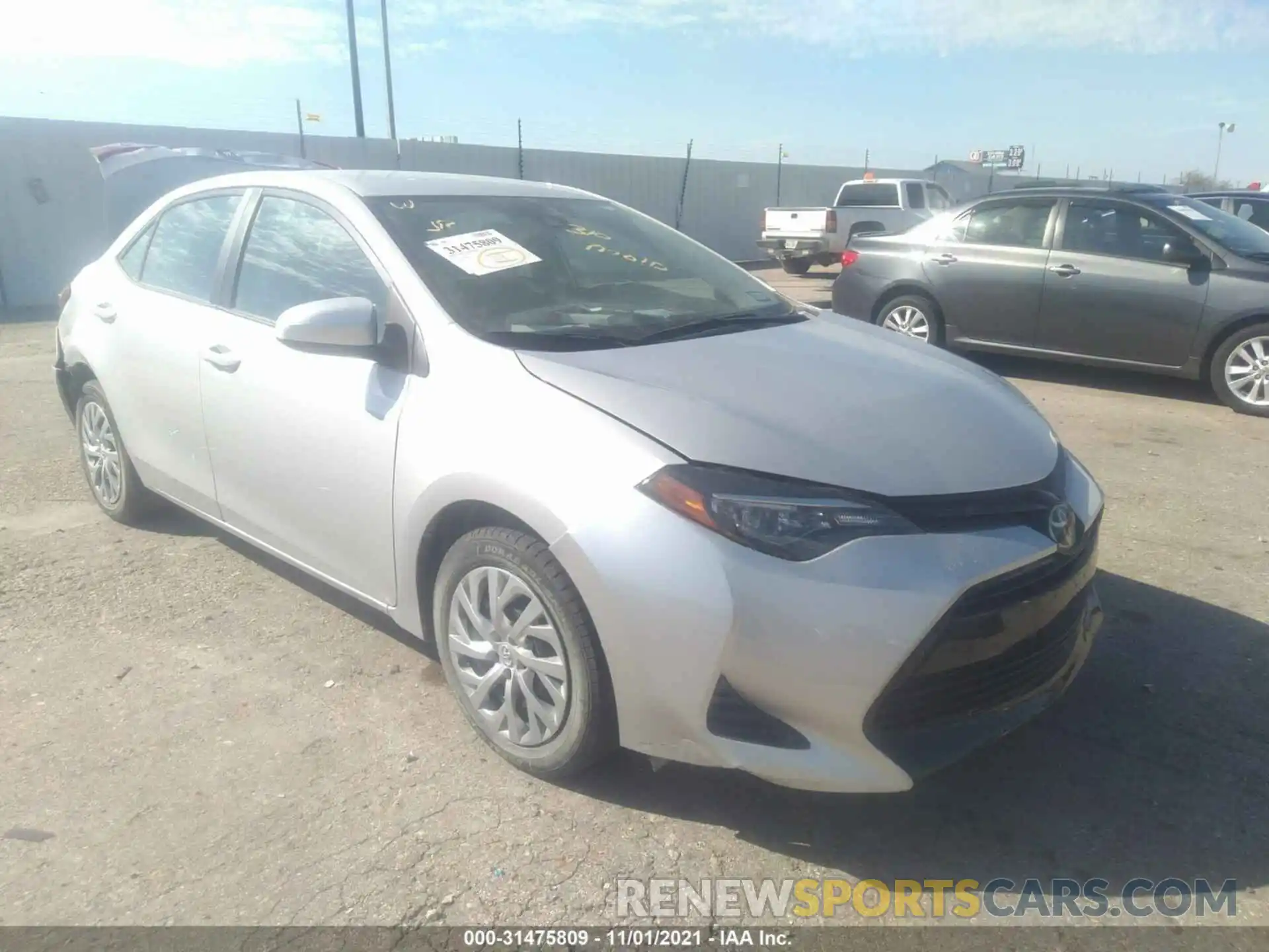 1 Photograph of a damaged car 2T1BURHE7KC215305 TOYOTA COROLLA 2019