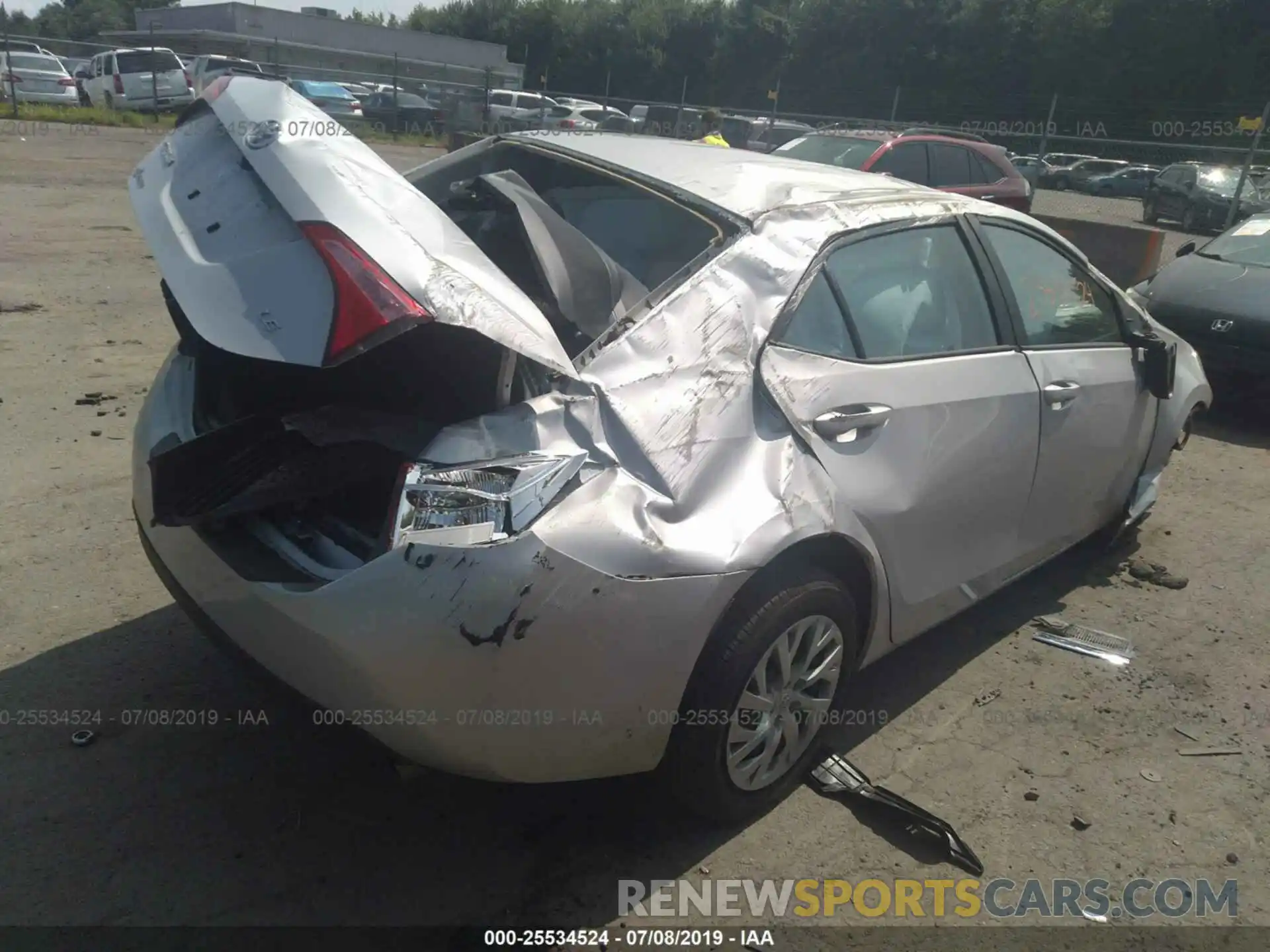 4 Photograph of a damaged car 2T1BURHE7KC215451 TOYOTA COROLLA 2019