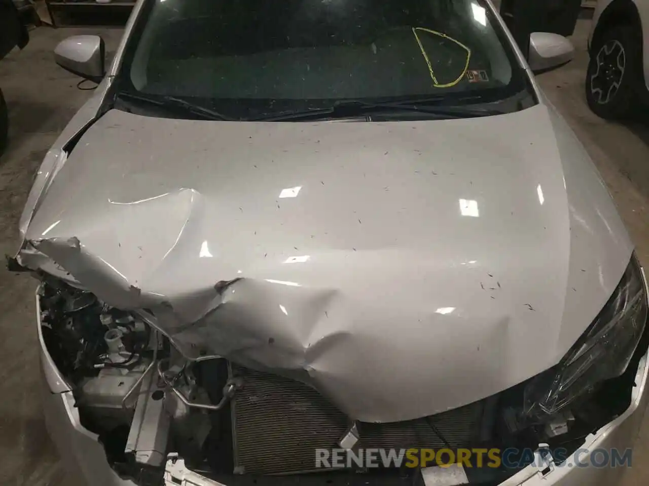 7 Photograph of a damaged car 2T1BURHE7KC215899 TOYOTA COROLLA 2019