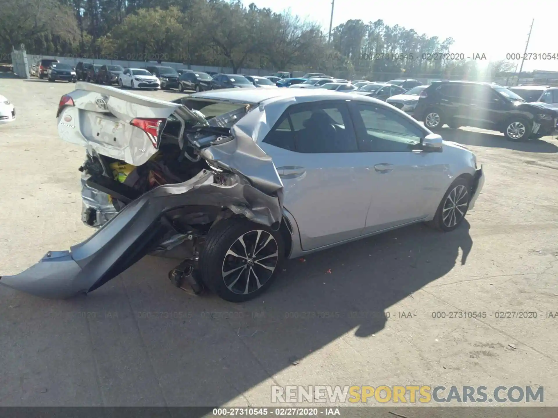 4 Photograph of a damaged car 2T1BURHE7KC216096 TOYOTA COROLLA 2019