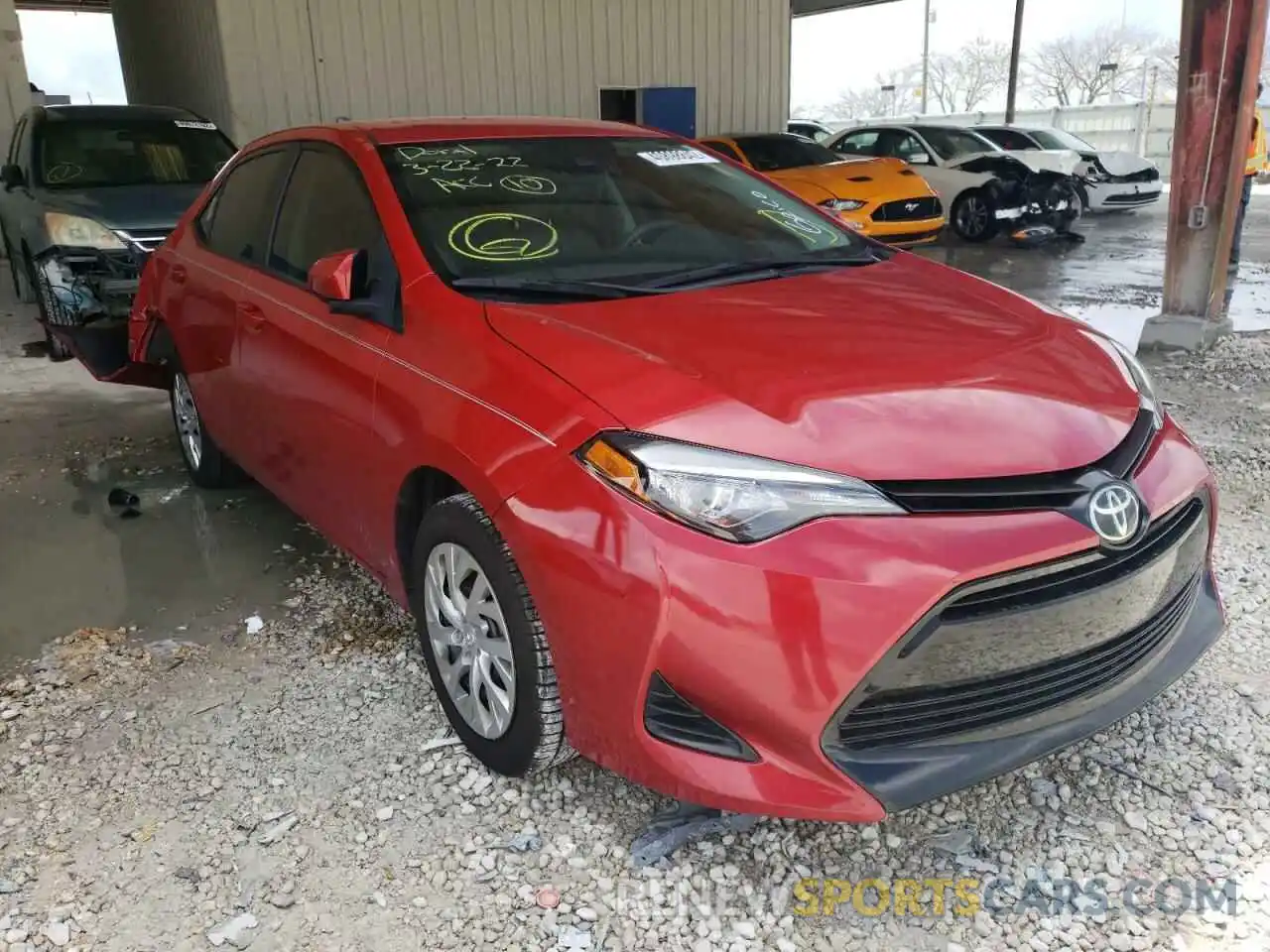 1 Photograph of a damaged car 2T1BURHE7KC217135 TOYOTA COROLLA 2019