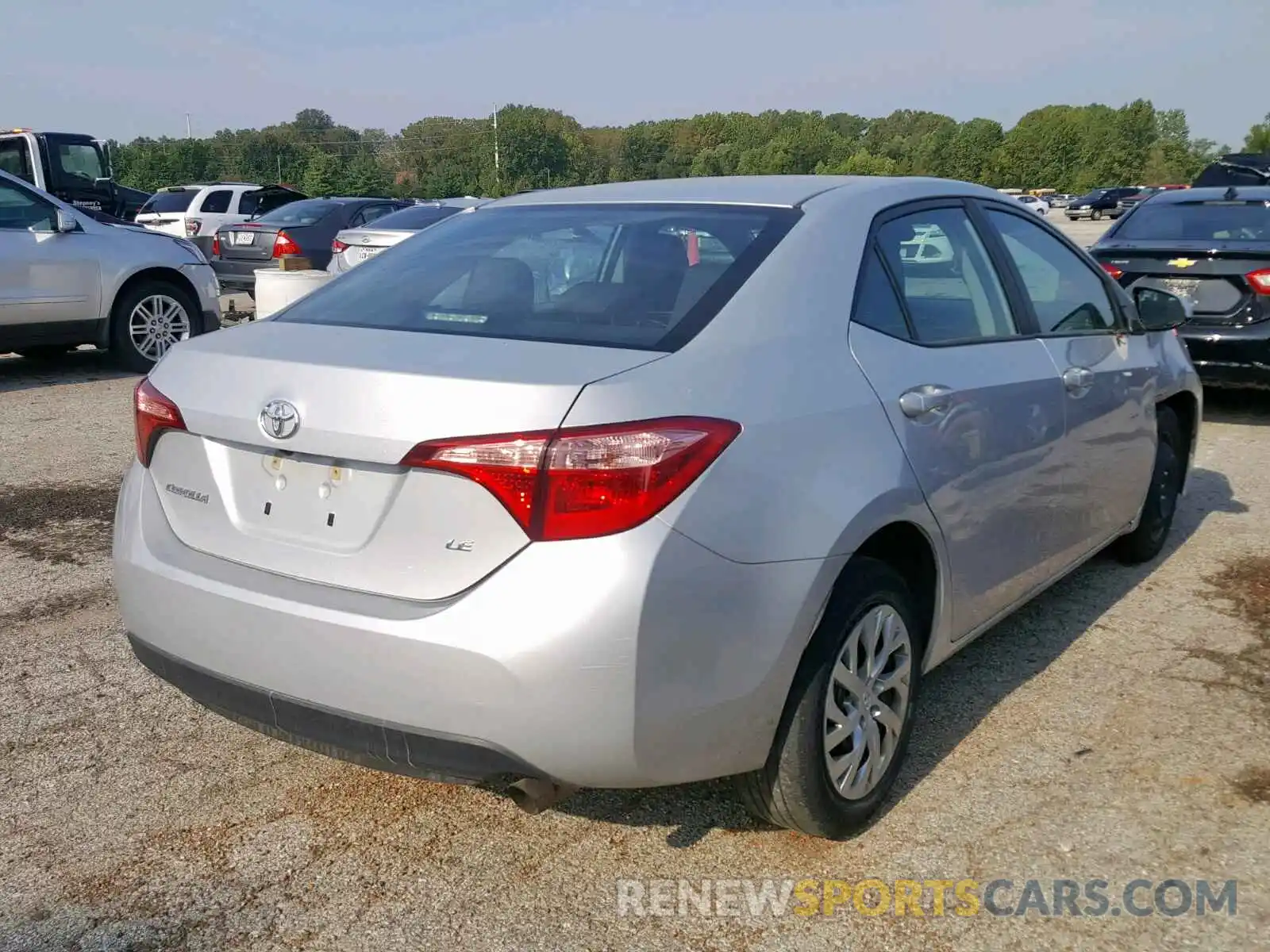 4 Photograph of a damaged car 2T1BURHE7KC217409 TOYOTA COROLLA 2019