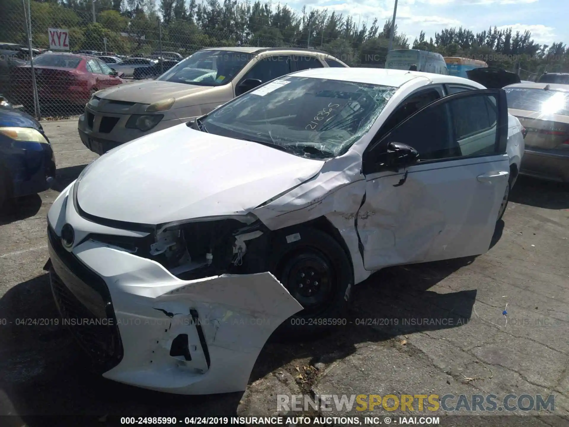 6 Photograph of a damaged car 2T1BURHE7KC218365 TOYOTA COROLLA 2019