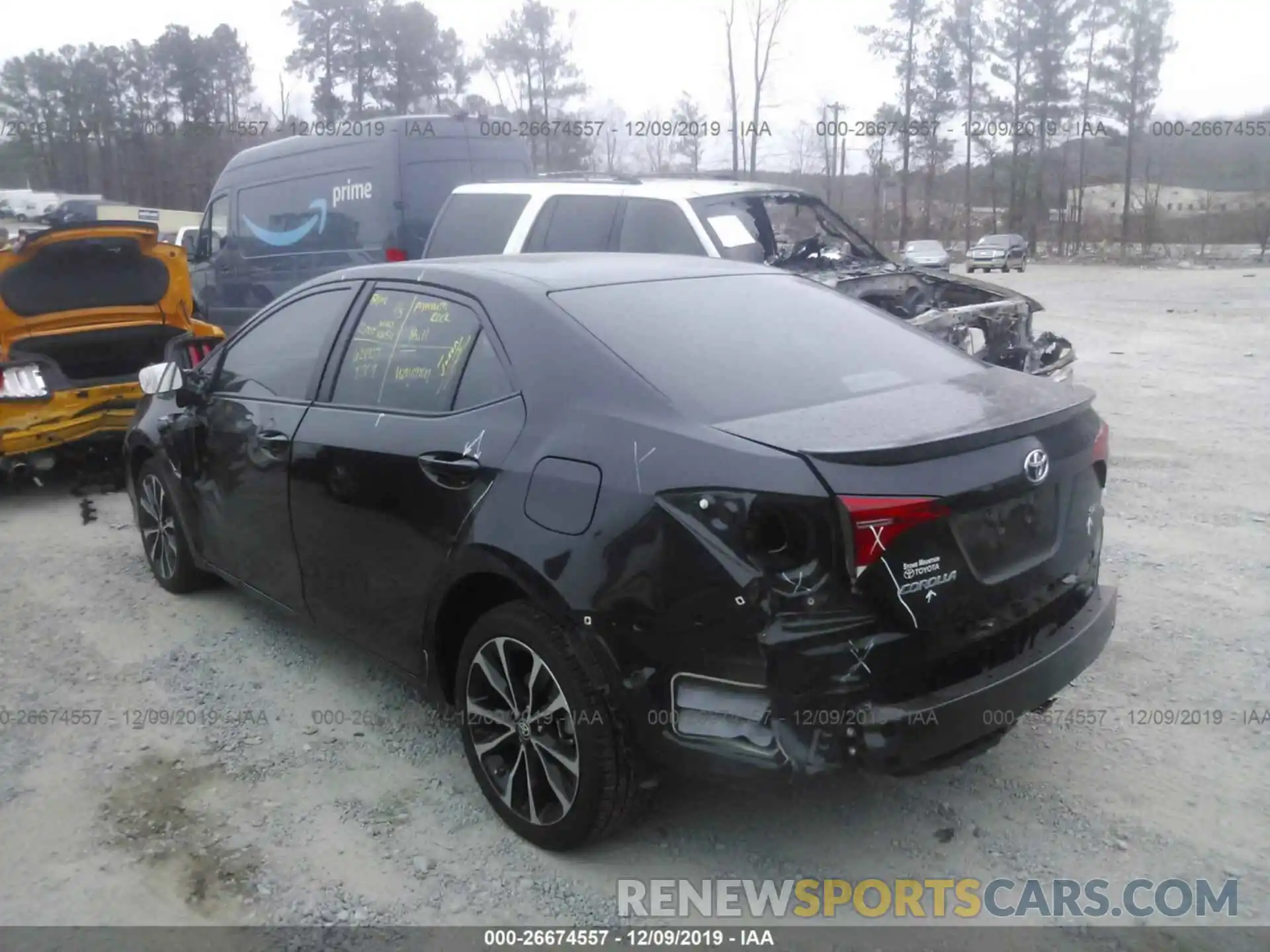 3 Photograph of a damaged car 2T1BURHE7KC218589 TOYOTA COROLLA 2019