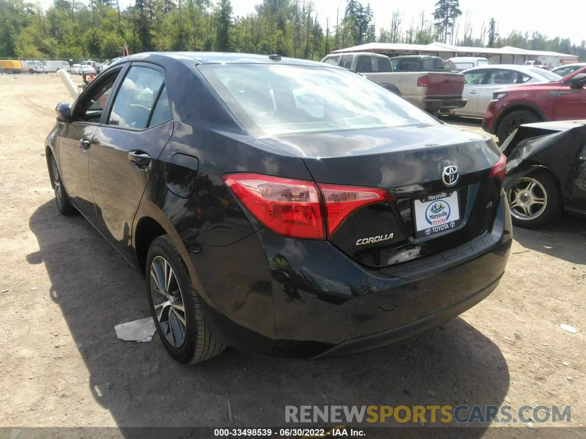 3 Photograph of a damaged car 2T1BURHE7KC218740 TOYOTA COROLLA 2019