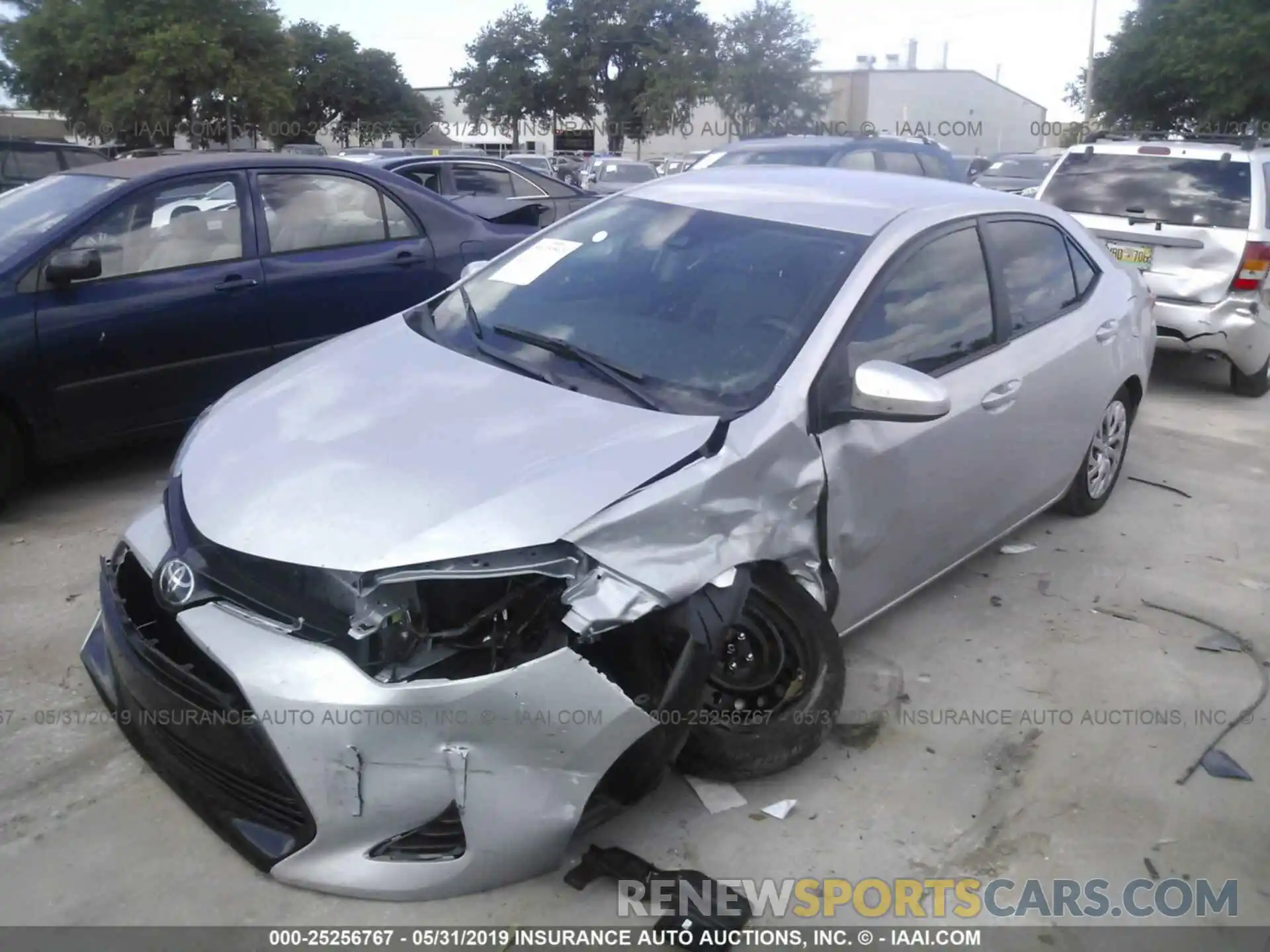 2 Photograph of a damaged car 2T1BURHE7KC219743 TOYOTA COROLLA 2019