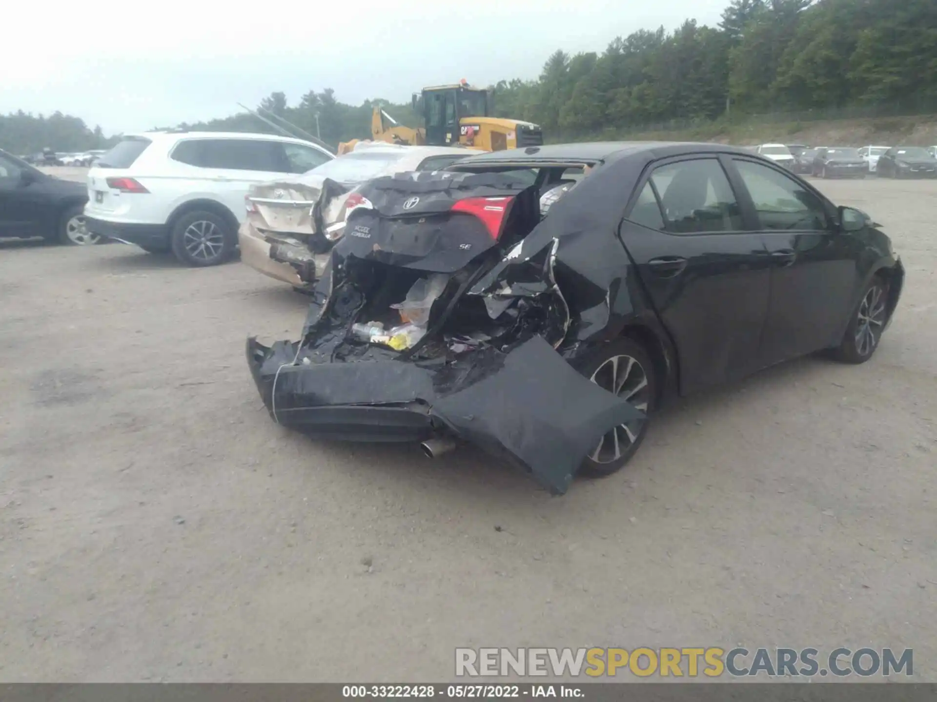 4 Photograph of a damaged car 2T1BURHE7KC219869 TOYOTA COROLLA 2019